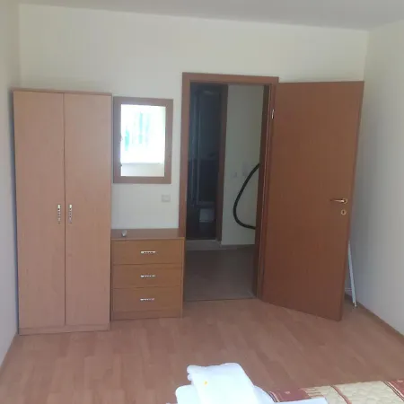 Nesseber Fort Club Private * ساني بيتش